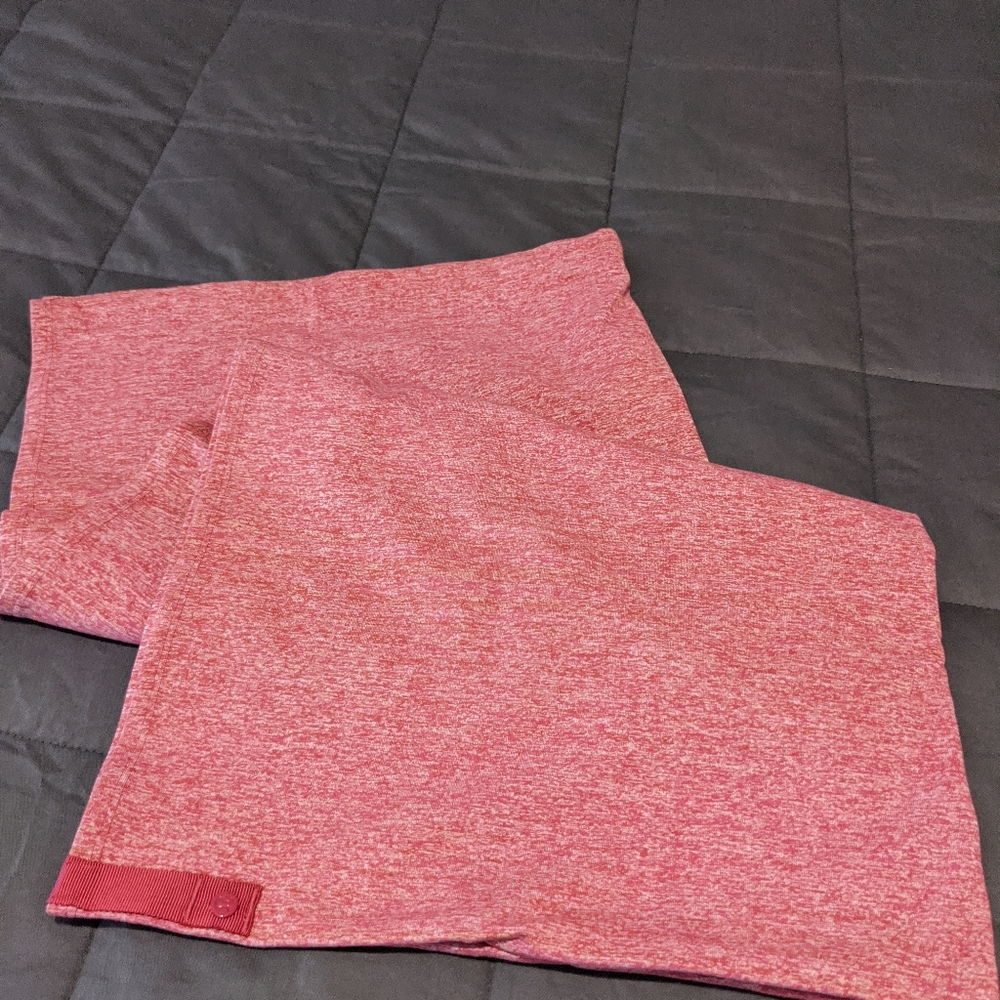 Never worn Lululemon Vinyasa scarf